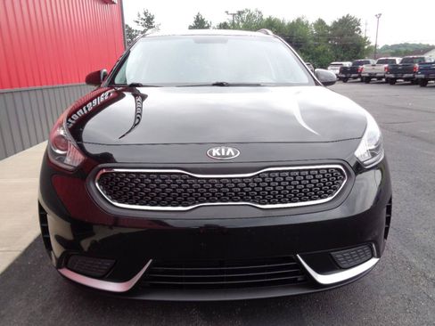 Used 2019 Kia Niro LX FWD image 11