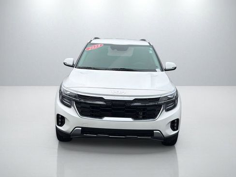 Certified 2024 Kia Seltos SX image 2