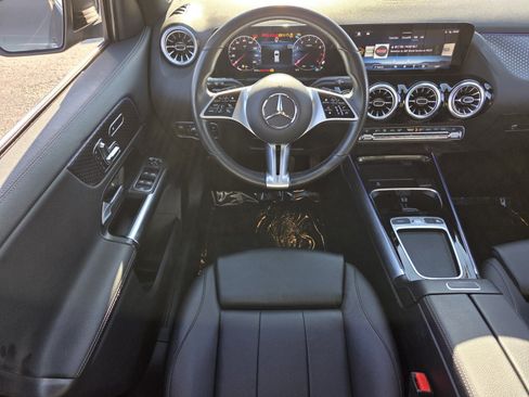 Used 2024 Mercedes-Benz GLA 250 image 12