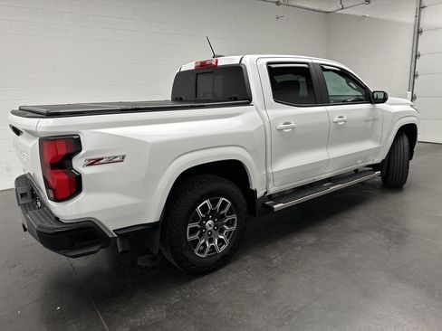 Used 2024 Chevrolet Colorado Z71 w/ Z71 Convenience Package 2 image 9