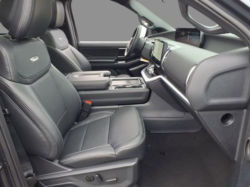 New 2026 Ford Expedition Max Platinum AWD/4WD image 13