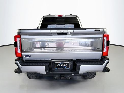 Used 2024 Ford F250 Platinum AWD/4WD image 6