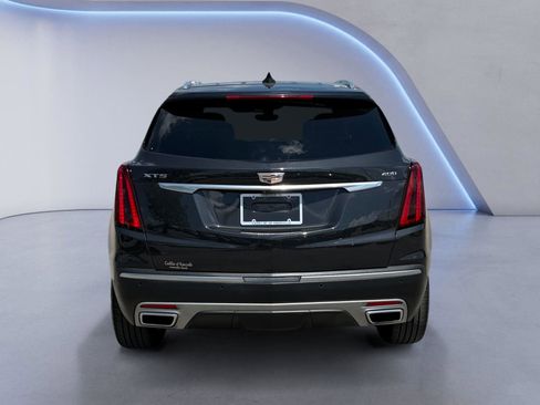 Used 2020 Cadillac XT5 Premium Luxury FWD image 4
