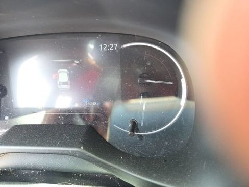 Used 2024 Toyota RAV4 XLE w/ Convenience Package FWD image 16