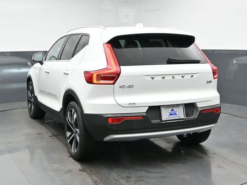 Used 2024 Volvo XC40 B5 Ultimate w/ Climate Package AWD/4WD image 8