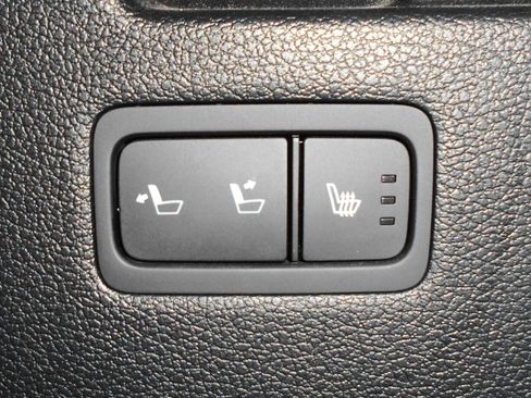 Used 2023 Hyundai Palisade Limited w/ Cargo Package image 18