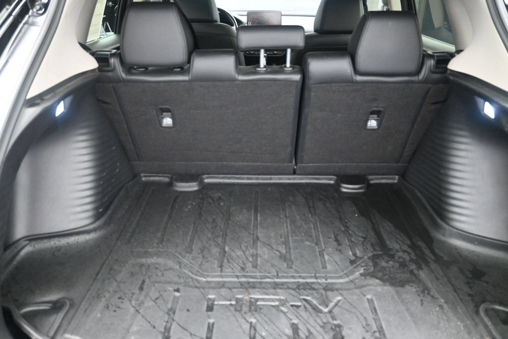 Used 2025 Honda HR-V EX-L image 16
