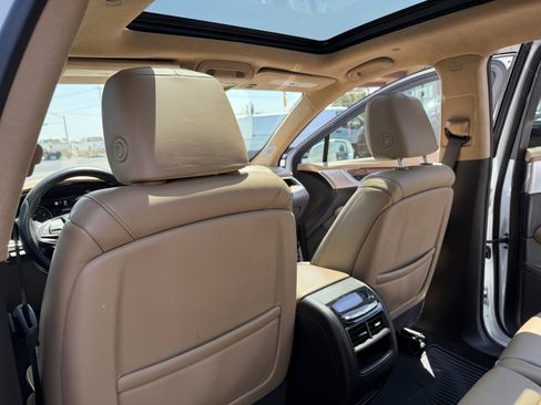 Used 2020 Cadillac XT5 Premium Luxury w/ Platinum Package image 18