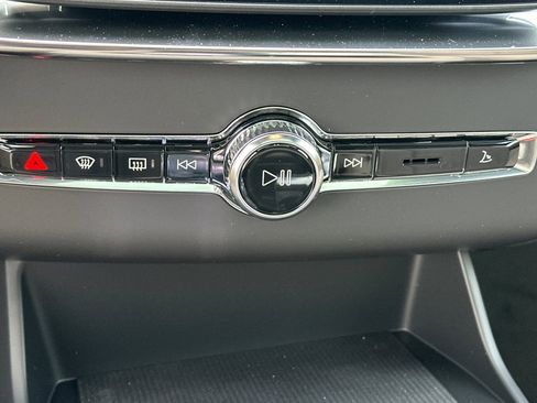 New 2026 Volvo XC90 T8 Plus w/ Protection Package Premier AWD/4WD image 22
