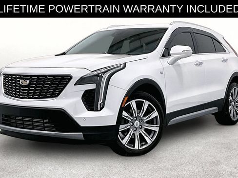 Used 2023 Cadillac XT4 Premium Luxury w/ Technology Package AWD/4WD image 14