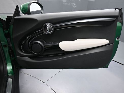 Used 2024 MINI Cooper S w/ Signature Upholstery Package image 25