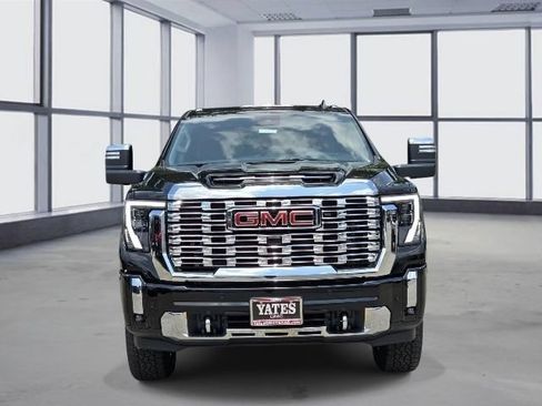 New 2026 GMC Sierra 2500 Denali w/ Denali Reserve Package AWD/4WD image 2