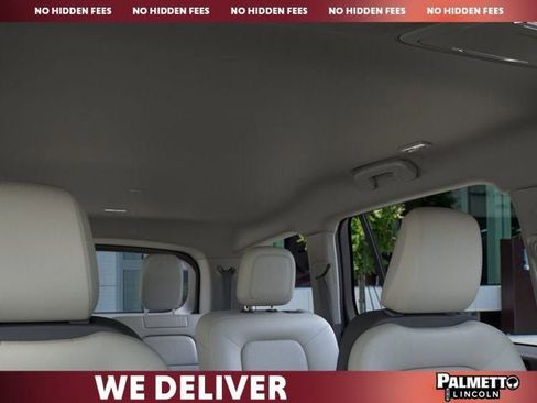 New 2026 Lincoln Aviator 2WD image 22