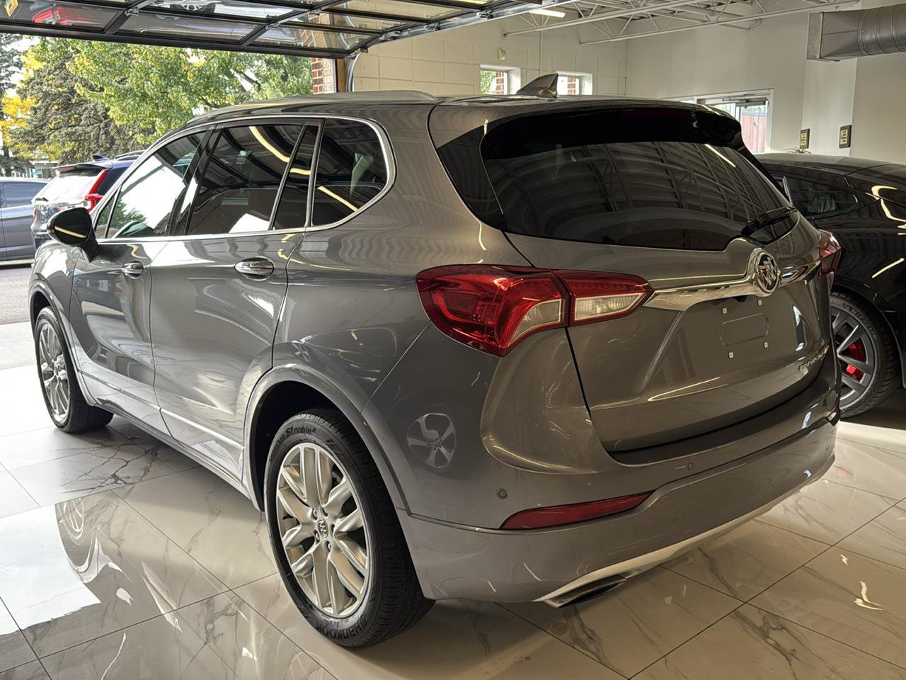Used 2019 Buick Envision Premium w/ Driver Confidence Package AWD/4WD image 6