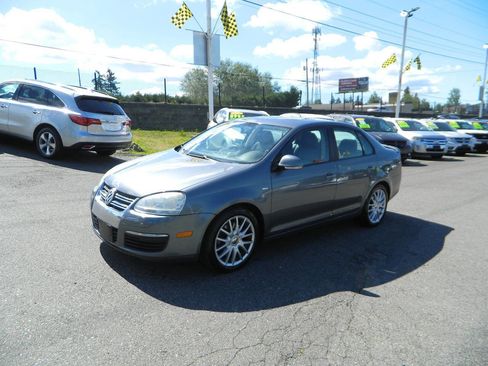 Used 2008 Volkswagen Jetta Wolfsburg Edition FWD image 4