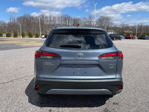 Certified 2026 Toyota Corolla Cross XLE w/ Convenience Package image 6