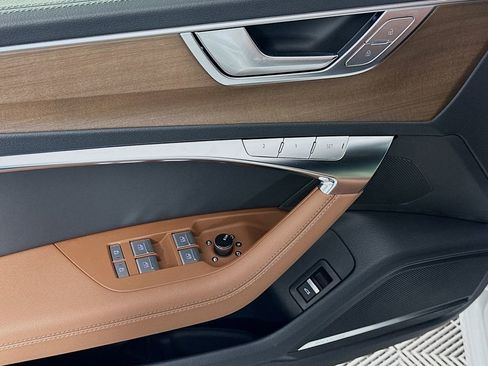 Used 2024 Audi A7 Prestige w/ Prestige Package image 18