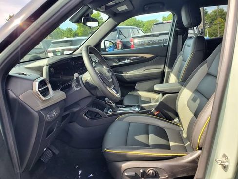 Used 2025 Chevrolet TrailBlazer ACTIV w/ Driver Confidence Package AWD/4WD image 20