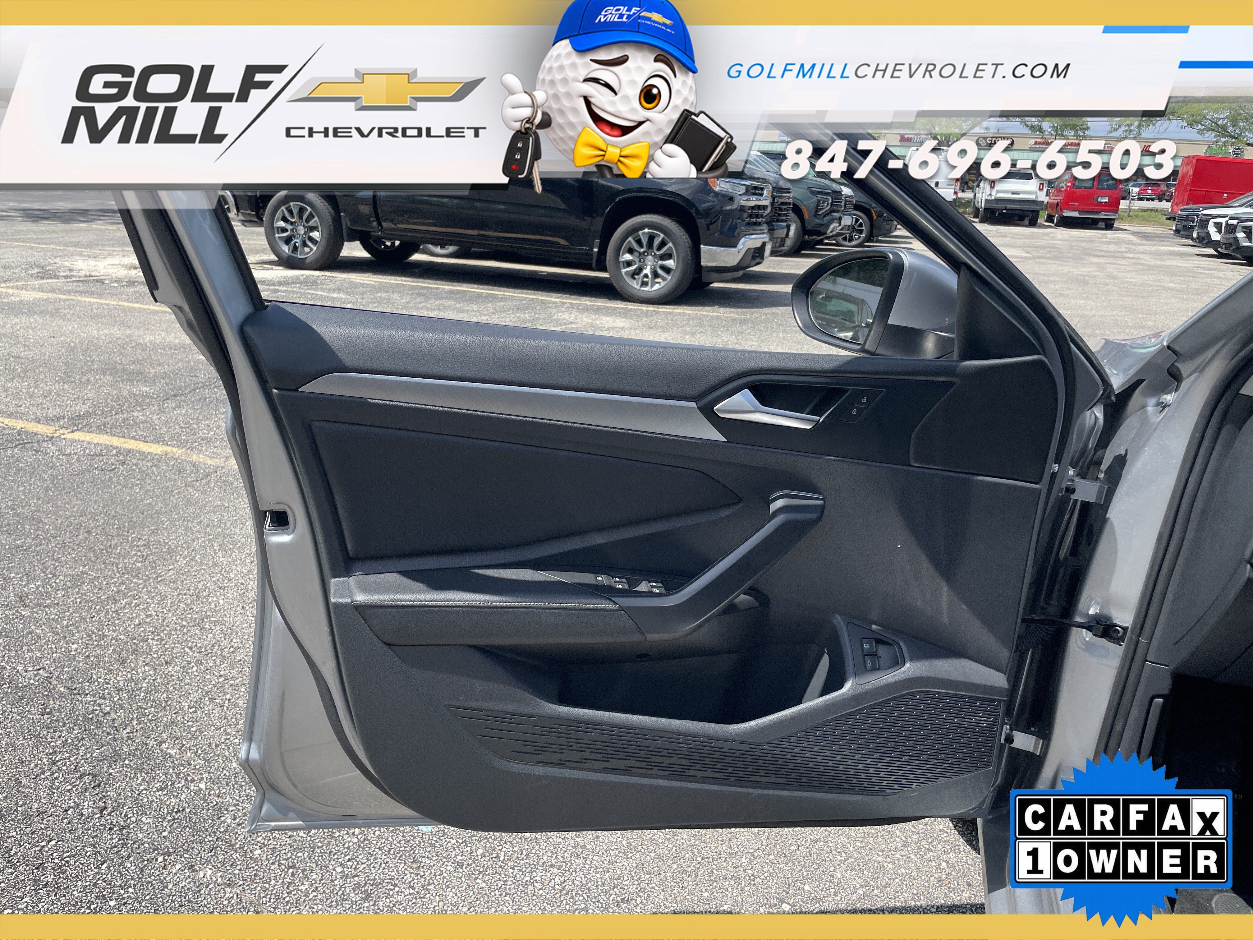 Used 2024 Volkswagen Jetta SE FWD image 13