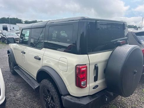 Used 2025 Ford Bronco Big Bend AWD/4WD image 3