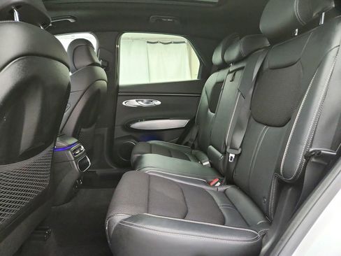 Used 2022 Genesis GV70 3.5T Sport w/ Cargo Package AWD/4WD image 29