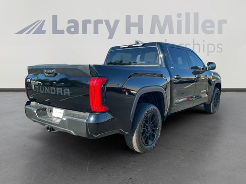 Used 2025 Toyota Tundra SR5 image 5