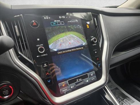 Certified 2025 Subaru Outback Premium image 23