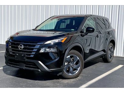 Used 2025 Nissan Rogue SV