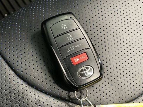 Used 2024 Toyota Tundra Platinum image 28