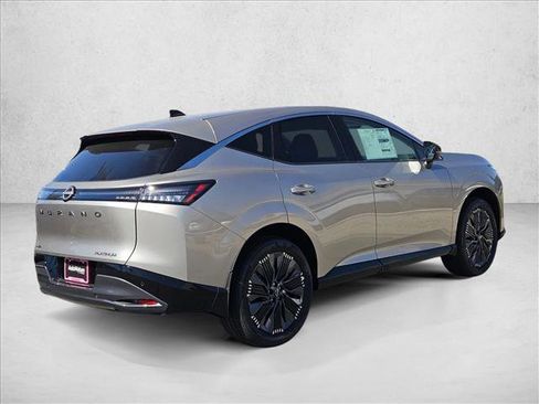 New 2026 Nissan Murano Platinum image 2