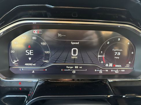 Used 2024 GMC Sierra 1500 SLT image 11