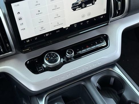 New 2027 Ford Expedition Max Active AWD/4WD image 31