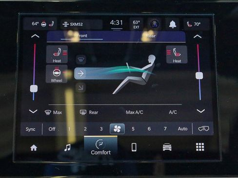 New 2025 Jeep Grand Cherokee L Laredo image 16