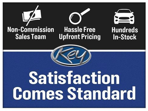 Used 2025 Hyundai Elantra Limited FWD image 3