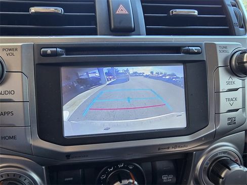 Used 2019 Toyota 4Runner SR5 Premium image 6