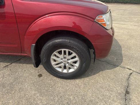 Used 2019 Nissan Frontier SV w/ Value Truck Package image 18