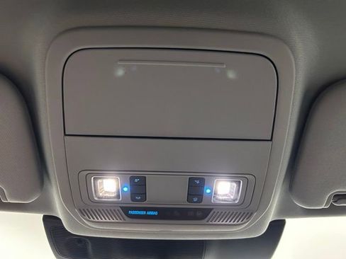 Used 2023 Ford Explorer XLT w/ Equipment Group 202A image 35