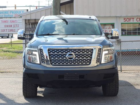 Used 2016 Nissan Titan SL AWD/4WD image 2