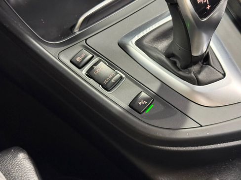 Used 2018 BMW 430i Convertible image 41