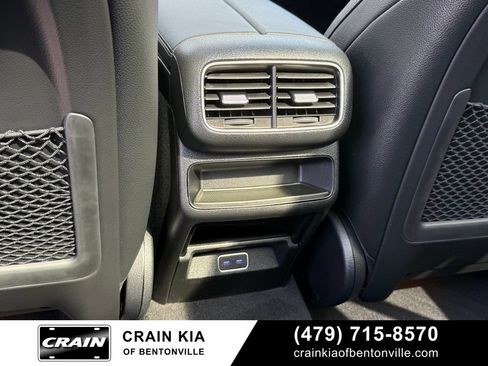 Used 2025 Mercedes-Benz GLE 350 4MATIC image 28