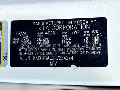 Used 2024 Kia Soul LX w/ Option Group 015 FWD image 29