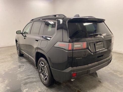 Used 2026 Jeep Cherokee Limited AWD/4WD image 4