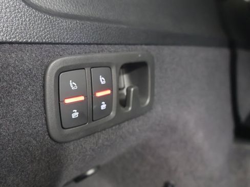 Used 2018 Audi Q7 3.0T Premium Plus w/ Premium Plus Package image 17