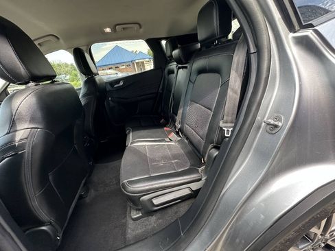 Used 2022 Ford Escape SEL AWD/4WD image 17