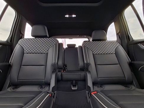 New 2026 GMC Acadia Denali FWD image 29