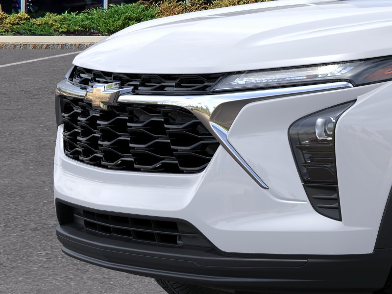New 2026 Chevrolet Trax LS w/ LS Convenience Package FWD image 38