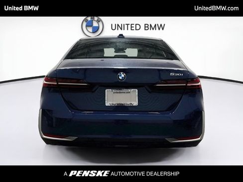 Certified 2026 BMW 530i RWD image 6