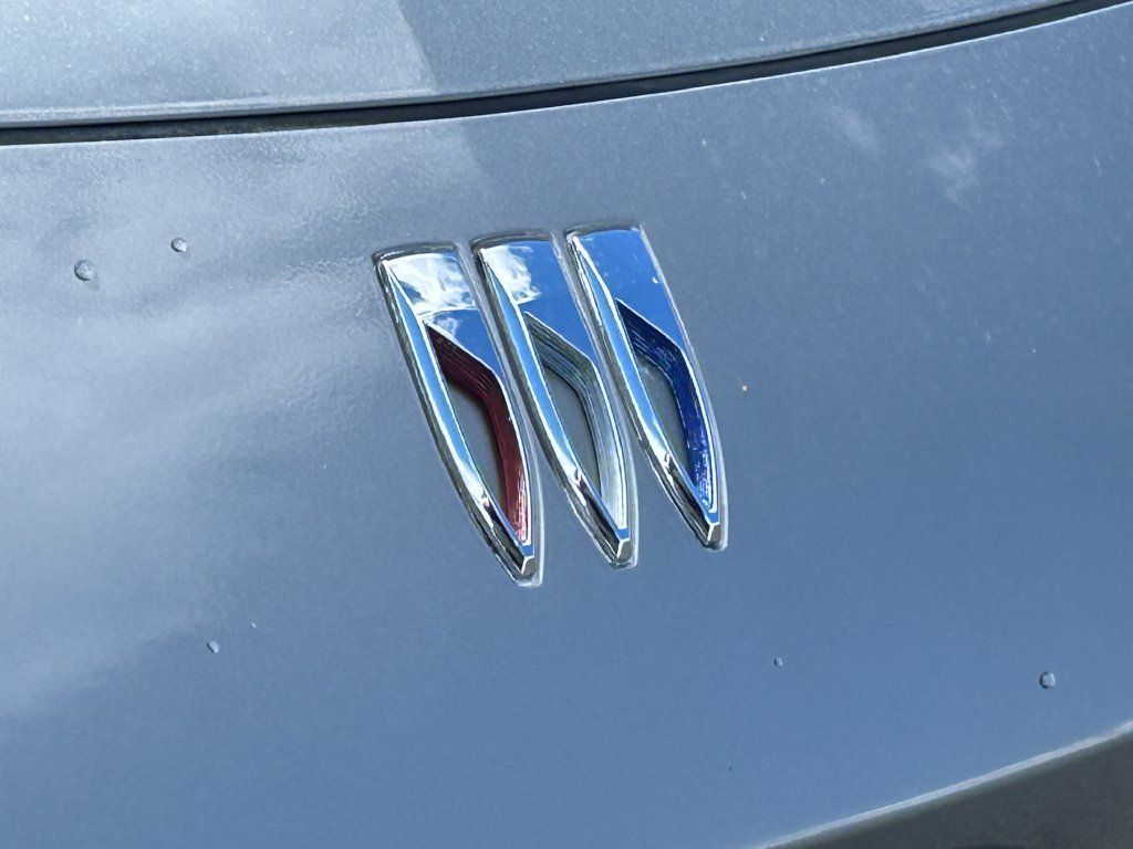 Used 2024 Buick Envista Avenir FWD image 23