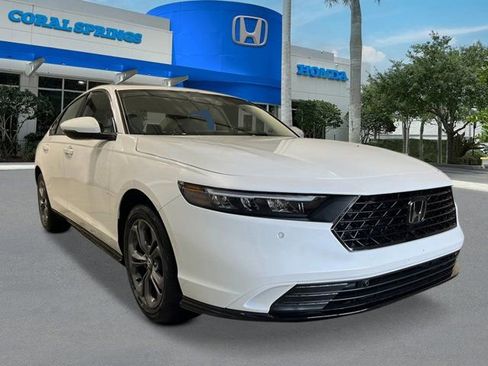 New 2026 Honda Accord EX-L image 9