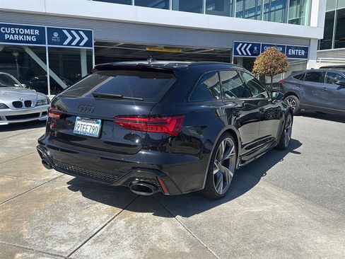 Used 2021 Audi RS 6 w/ Executive Package AWD/4WD image 5